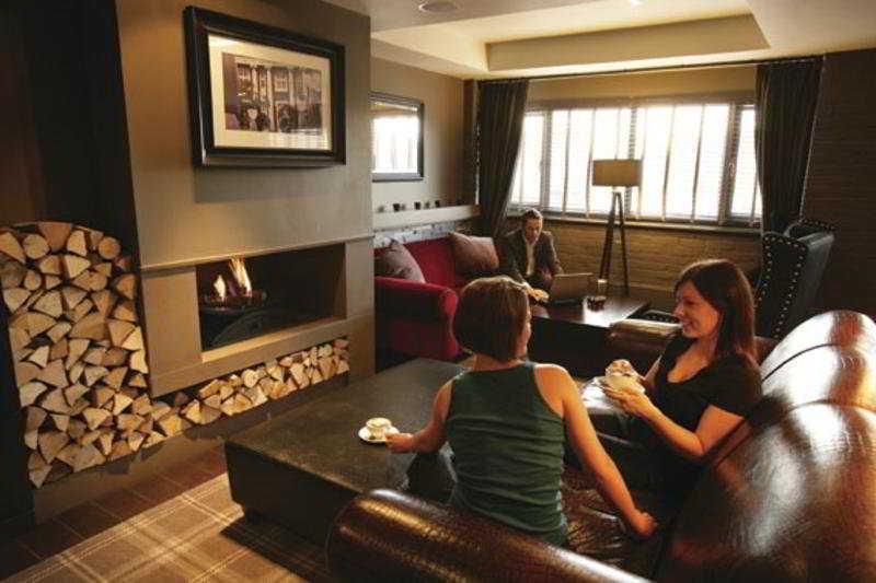 Village Hotel Solihull Ngoại thất bức ảnh