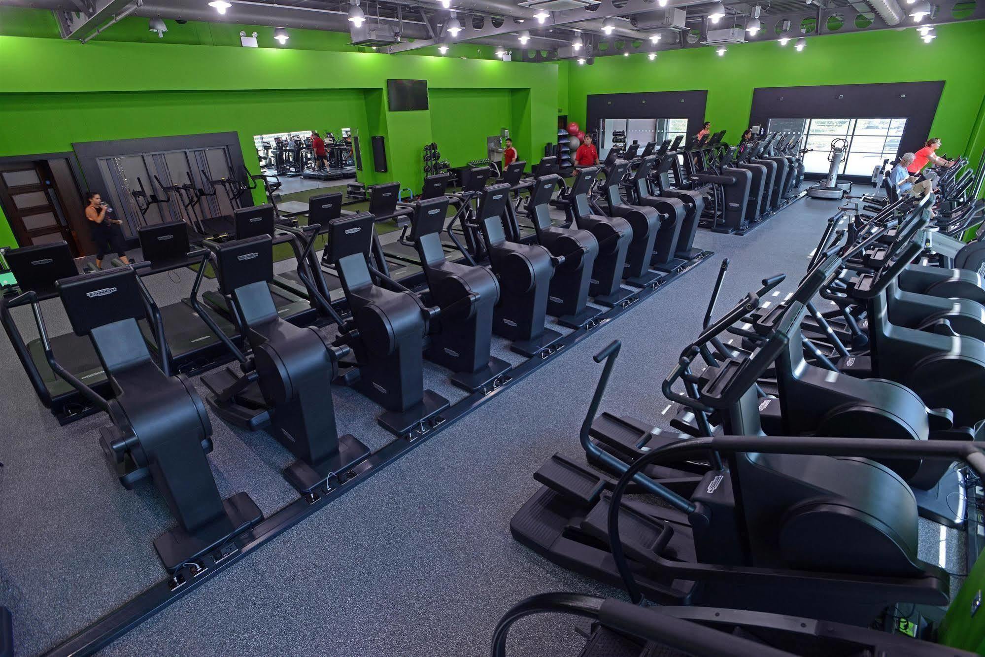 Village Hotel Solihull Ngoại thất bức ảnh